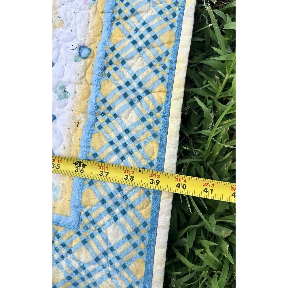 VTG Bubbles & Bears Handmade Baby Quilt Crib Comforter Cottagecore Grandmacore